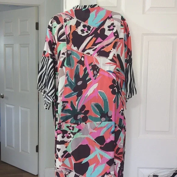 NWT Anna & Ava Abstract Long Kimono One Size - Picture 4 of 7